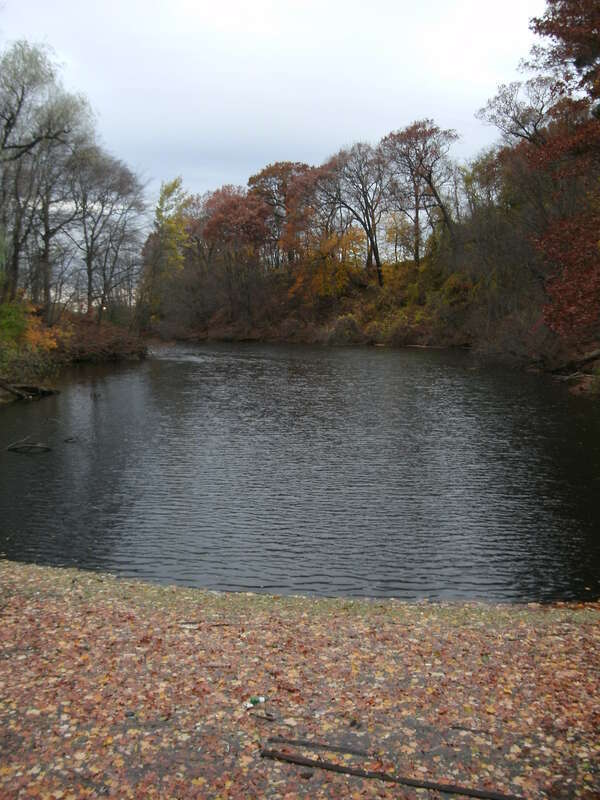 GE DIGITAL CAMERA
Vale Park and Vale Cemetery - Schenectady, New York