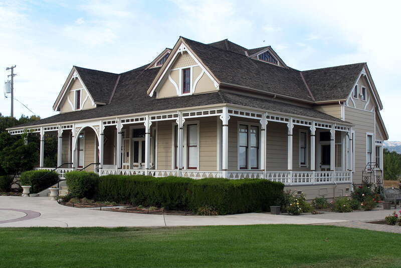 Villa Mira Monte, 17860 Monterey St., Morgan Hill, California