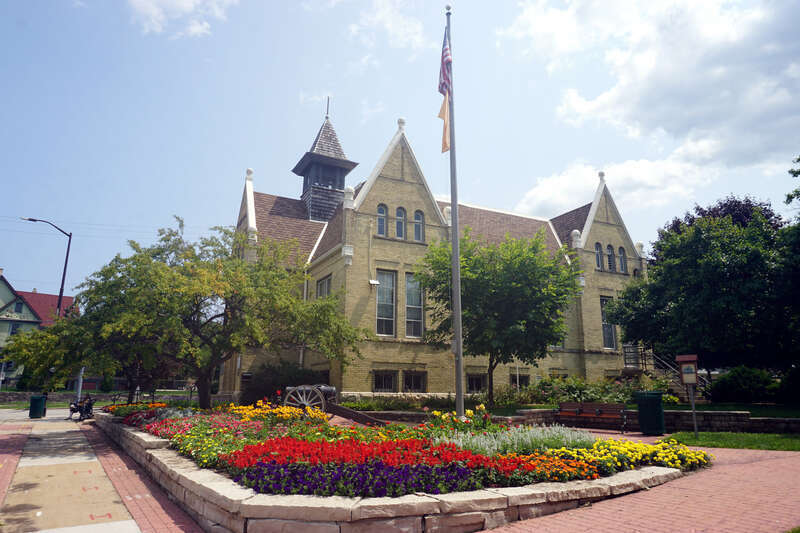The Greenfield School (currently the West Allis Historical Society Museum) in West Allis, Wisconsin (United States).