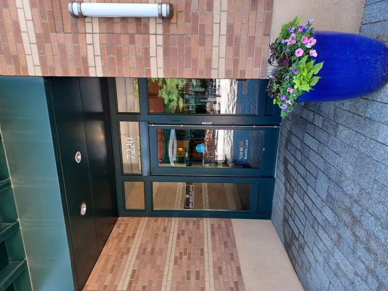 Belmar Plaza Residences entrance facing The Plaza