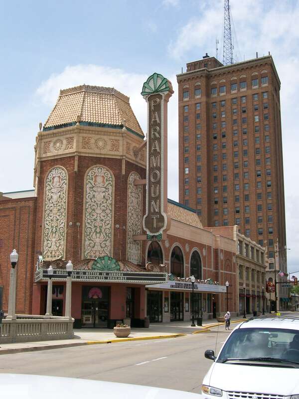Aurora, IL.  From left, Paramount Theater, Old Carson's store (now Waubonsee Community College), Leland Tower