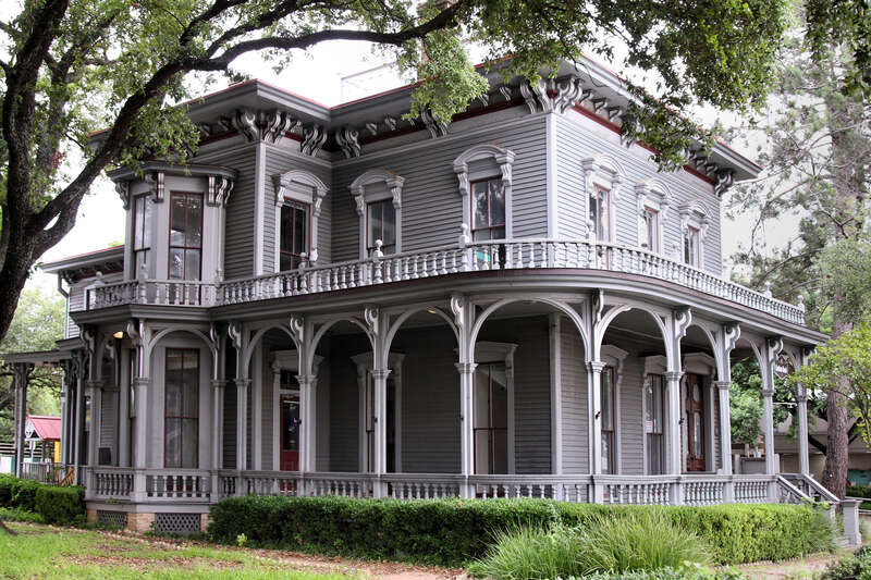 The southeast corner of the Walter Tips House in Austin, Texas, United States.