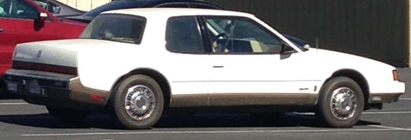 Oldsmobile Toronado Trofeo Coupe