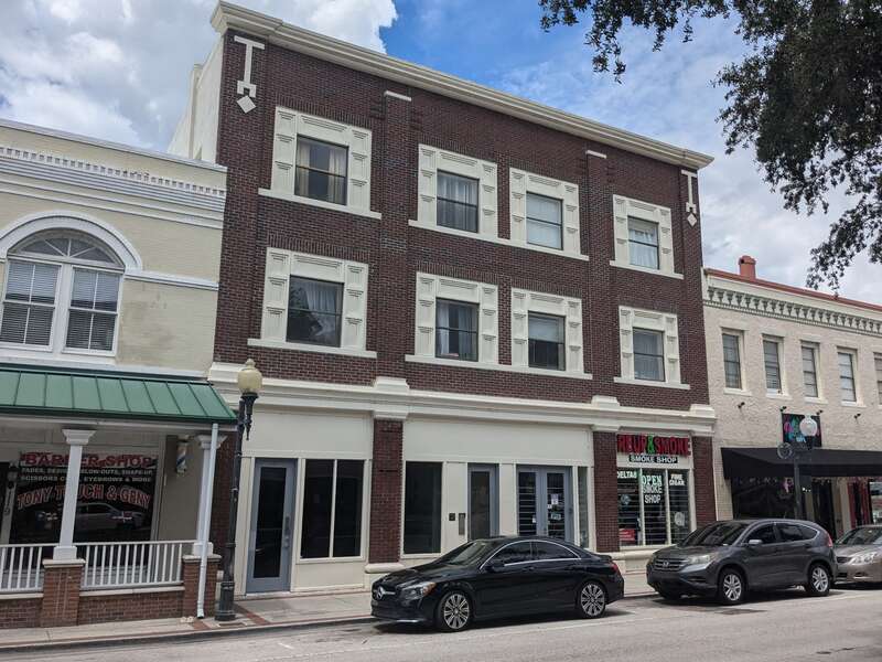 3-story brick commercial building in downtown Kissimmee