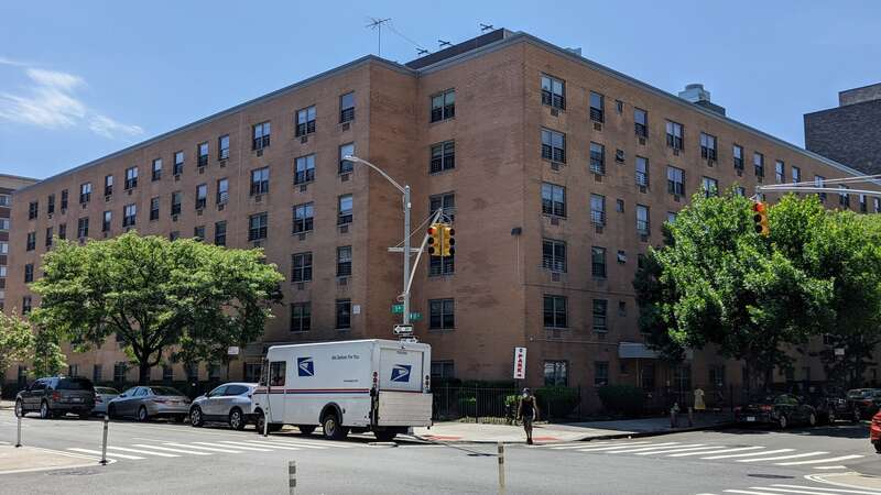 1420-1428 Fifth Avenue