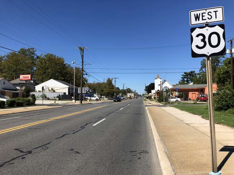 View west along U.S. Route 30 (White Horse Pike) just west of New Jersey State Route 50 and Atlantic County Route 563 (Philadelphia Avenue) in Egg Harbor City, Atlantic County, New Jersey