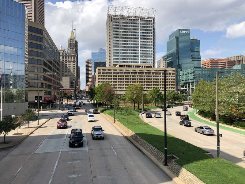 View north along Maryland State Route 2 (Light Street/South Calvert Street) from the pedestrian overpass just north of East Conway Street in Baltimore, Maryland
