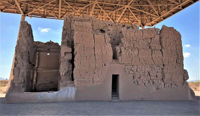 Casa Grande Ruins National Monument, located at 1100 West Ruins Road in Coolidge, Pinal County, Arizona, is an archaeological site and ruins of the Pre-Columbian Hohokam culture dating from c.12th century-15th century. &quot;Casa Graade&quot; (Big House) is
