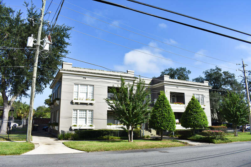 The Aberdeen Apartment building (1915) in the Riverside neighborhood of Jacksonville, Florida, was designed by Roy Benjamin and built by H.F. McAden.