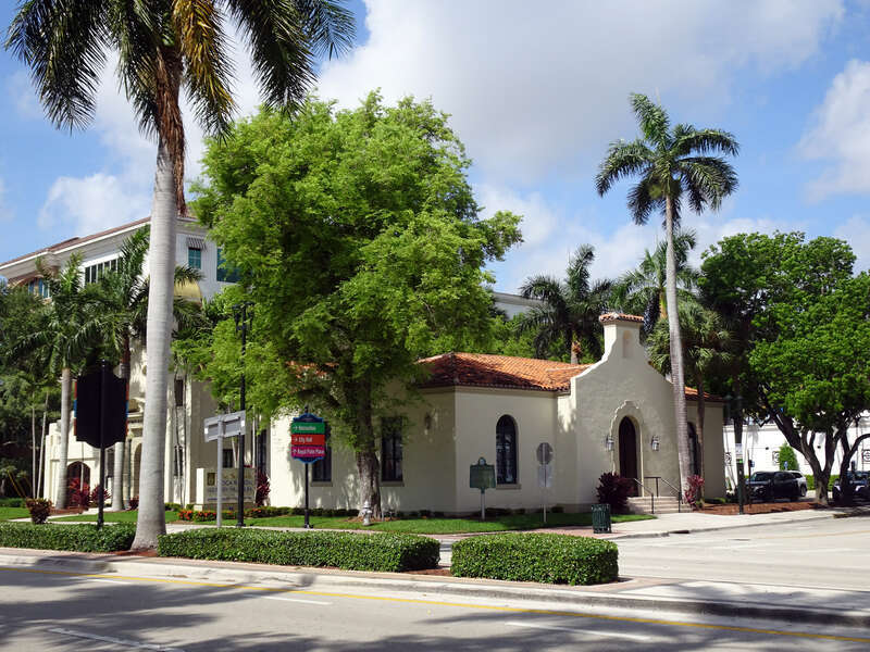 Boca Raton Old City Hall - 71 North Federal Highway, Boca Raton, FL 33432, United States
