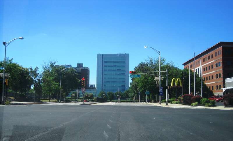 Photo of southbound County Route 561 (Haddon Avenue) in Camden, New Jersey. Photo taken looking south at County Route 537 eastbound (Federal Street).