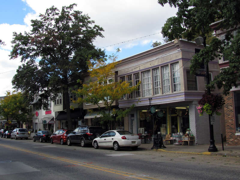 View of Collingswood Commercial Historic District, Collingswood, New Jersey, looking north from approximately 923 Haddon Avenue.