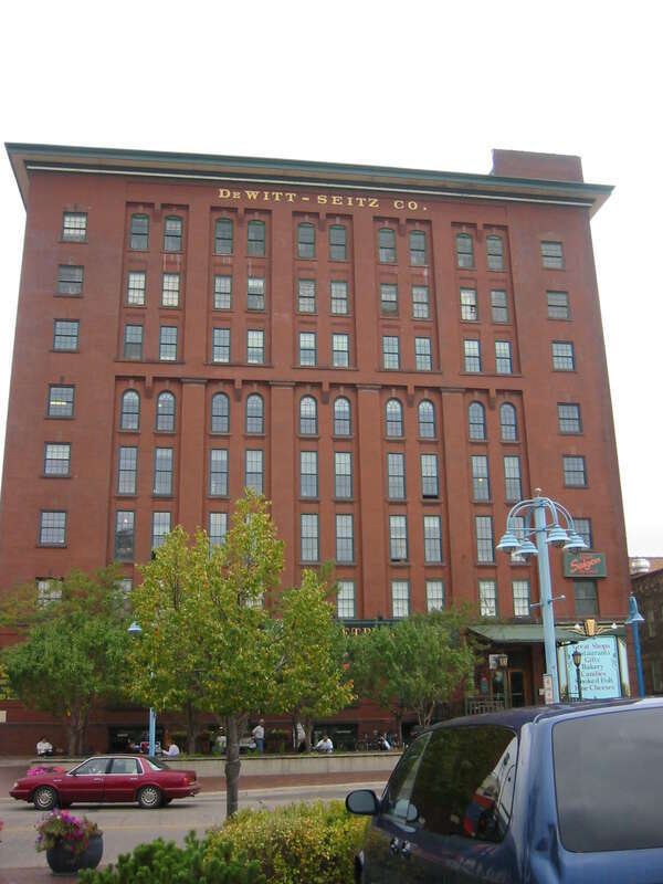 w:DeWitt-Seitz Building in w:Duluth, Minnesota, listed on the w:National Register of Historic Places.