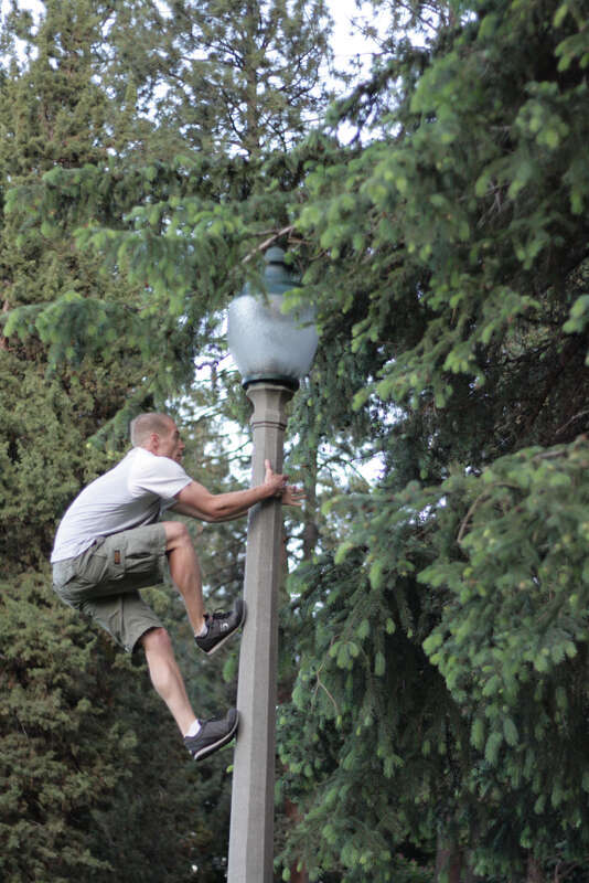 Drake Park - pole climb - josh