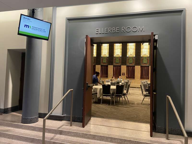 First National Bank of Mankato
Now part of the Mankato Civic Center, the Mayo Clinic Health System Event Center.

Mankato, Minnesota, USA
