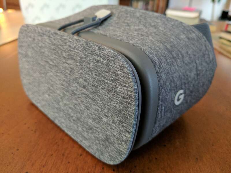 Google Daydream View