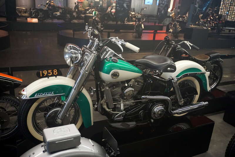 A 1958 Harley-Davidson FL Duo-Glide (with an OHV V-Twin engine) at the Harley-Davidson Museum in Milwaukee, Wisconsin (United States).