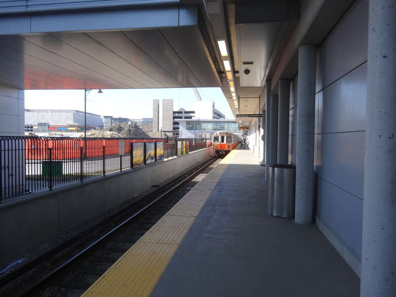 The inbound side of the platform at the Assembly Square station on the Orange Line, looking outbound towards Oak Grove.
