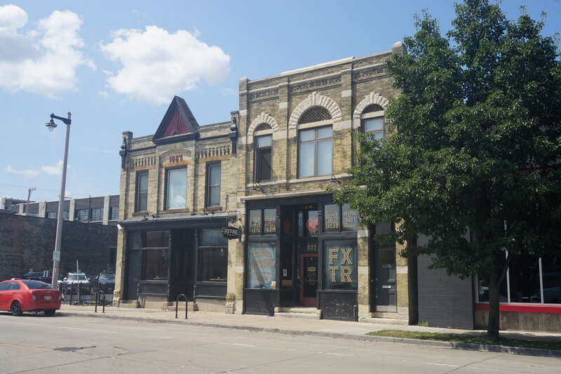 Fixture Pizza Pub in Milwaukee, Wisconsin (United States).