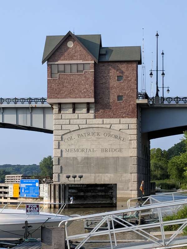 The control tower on the en:Colonel Patrick O'Rorke Memorial Bridge