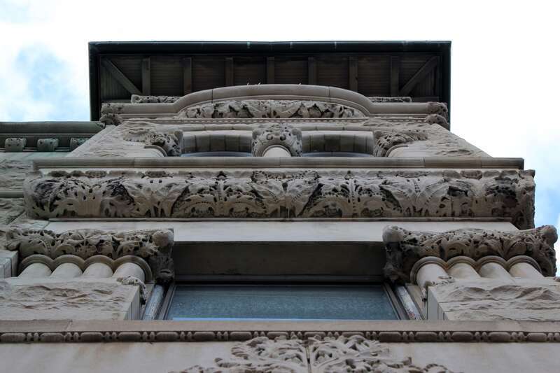 Paine Mansion (Pi Kappa Phi Alpha Tau, &quot;Castle&quot;) Exterior