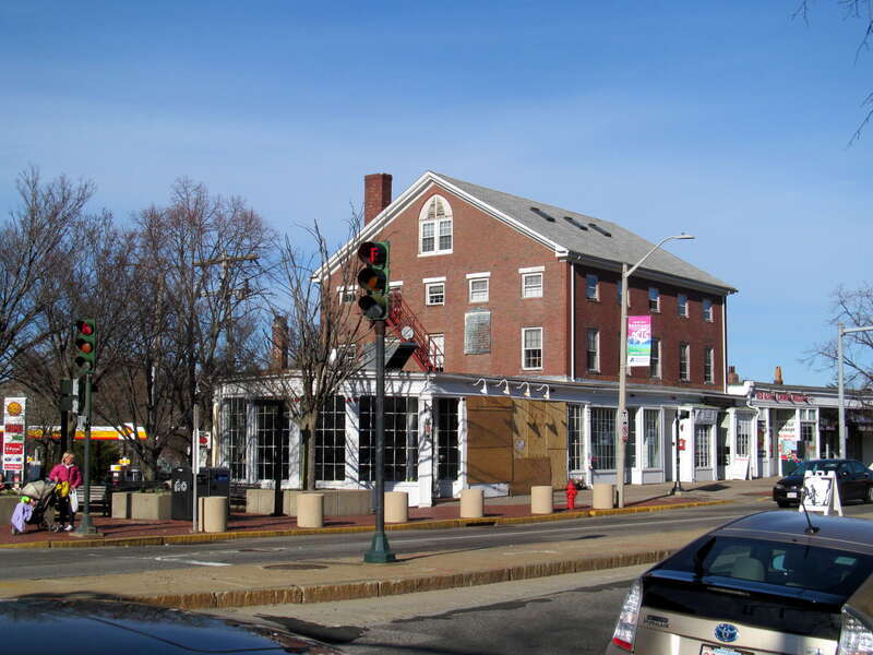 Railroad Hotel in April 2016