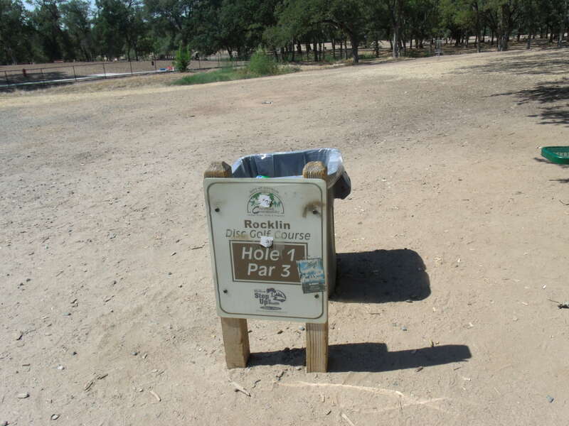 Rocklin Disc Golf Course Hole One Par Three