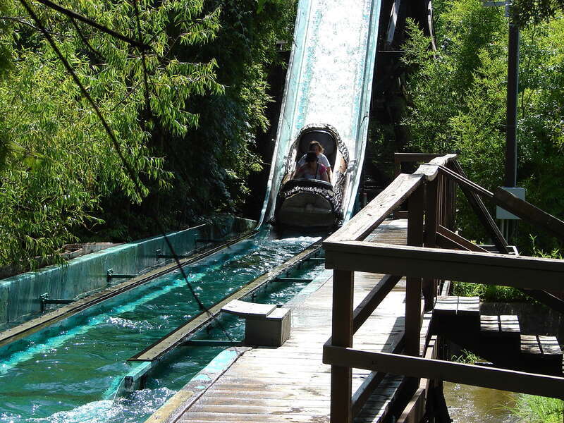 El Aserradero (the Saw Mill) log flume ride at Six Flags Over Texas.