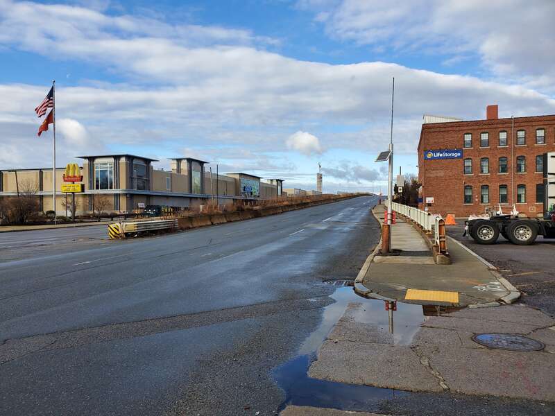 The south end of Squires Bridge in December 2021