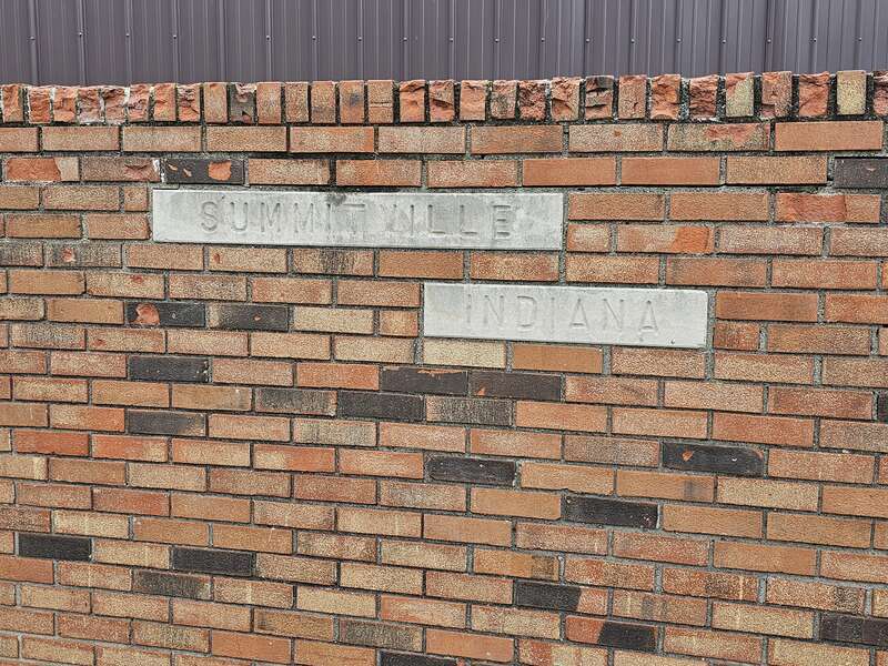 Summitville, Indiana sign