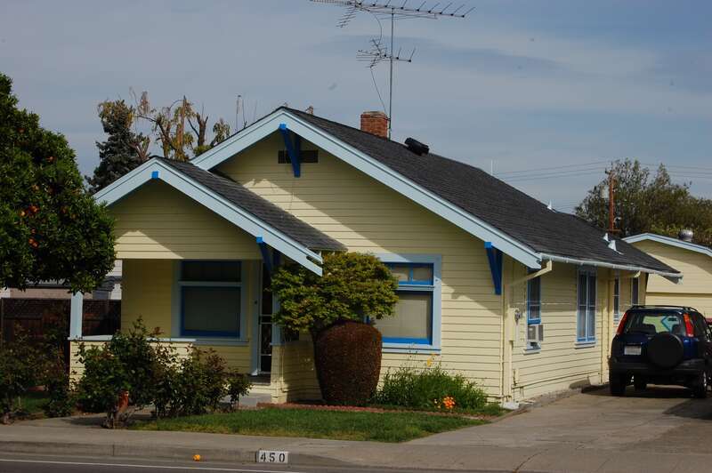 450 South Sunnyvale Avenue. Built in 1928. Sunnyvale, California, USA