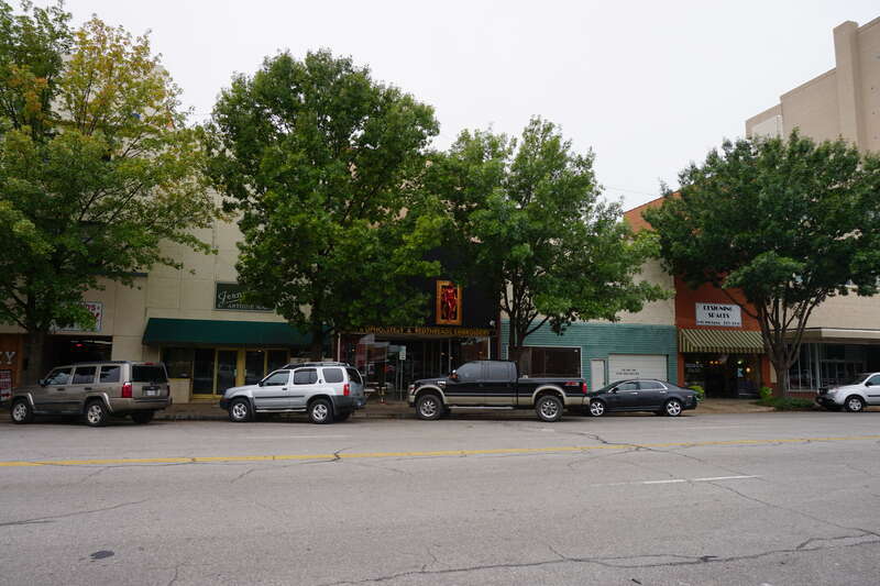 Indiana Avenue in Wichita Falls, Texas (United States).