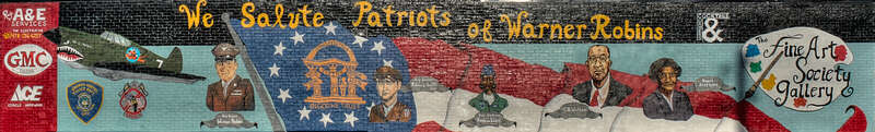 Patriotic mural on building in Commercial Circle