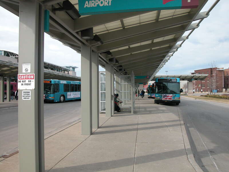 20060128 07 South Bend Public Transportation Corp., South St. Station