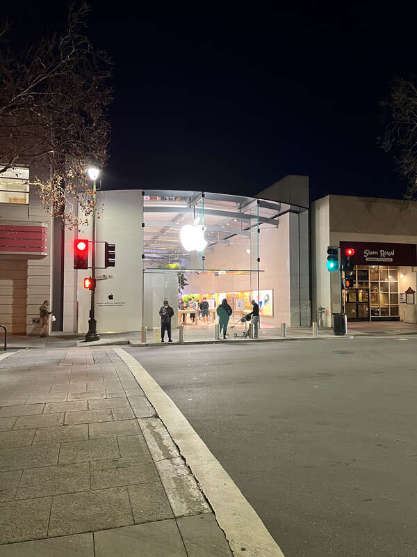 Apple Palo Alto