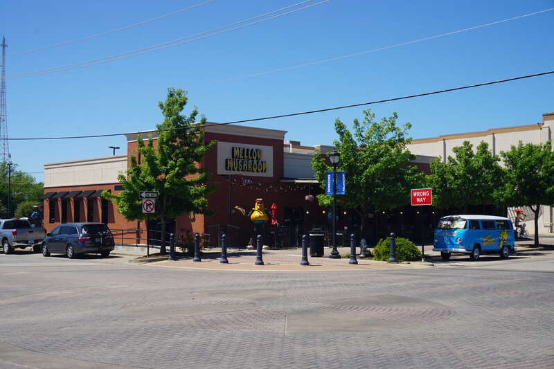 Mellow Mushroom in Arlington, Texas (United States).