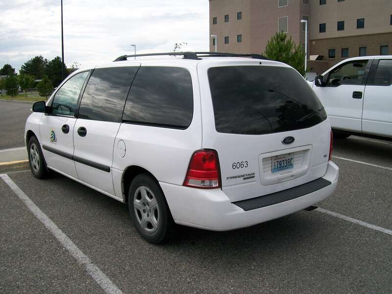 Ben Franklin Transit Ford Freestar.
