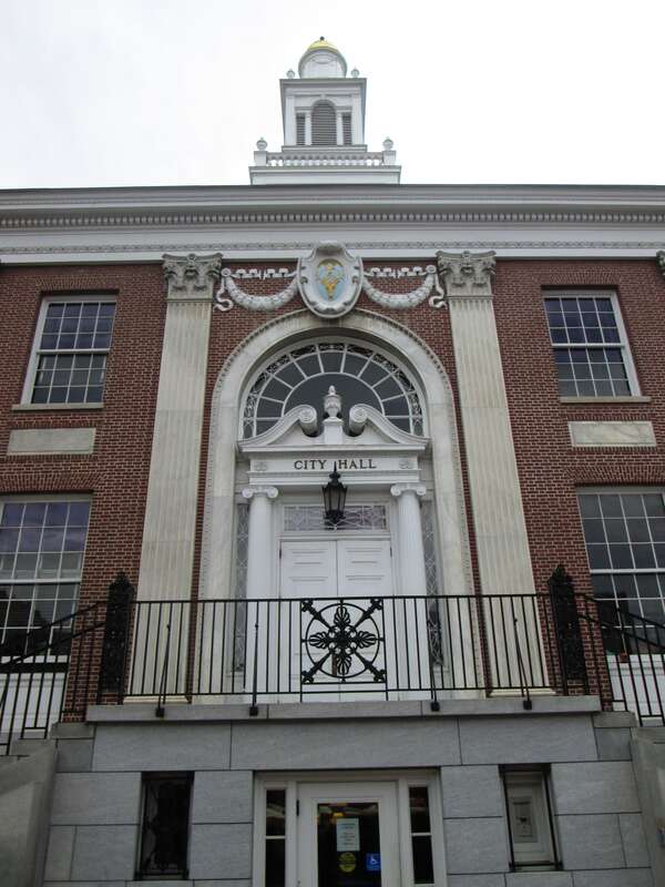 Burlington City Hall located at the corner of Church and Main Streets, east of City Hall Park, in Burlington Vermont, was built in 1928 in the Neoclassical style with Georgian aspects, and was designed by W. M. Kendall of McKim, Mead &amp;amp; White.  It