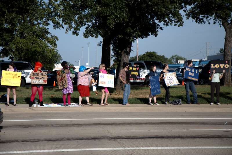 The hate group / cult that calls itself &amp;lt;a href=&quot;http://en.wikipedia.org/wiki/Westboro_Baptist_Church&quot; rel=&quot;noreferrer nofollow&quot;&amp;gt;Westboro Baptist Church&amp;lt;/a&amp;gt; showed up at the Fielder Road Baptist Church in Arlington, TX on Sunday Jun 11.