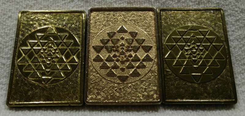 Cubit Prop. Set of 3. Battlestar Galactica (1978 TV series). Reverse.