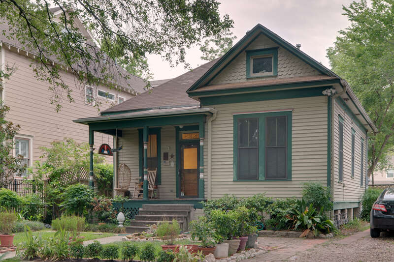 The house at 1222 Harvard St., the Heights, Houston (Texas, USA) is listed in the National Register of Historic Places, United States Department of the Interior.