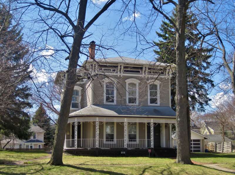 John B. Leonard House in the Near North Historic District, Waukegan (c. 1885). Leonard first came to Waukegan while on his way to the California Gold Rush. When he returned from the west in 1860, he engaged in oil pursuits in Pennsylvania for seven