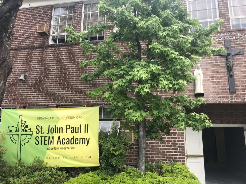 John Paul 2 STEM Academy exterioir