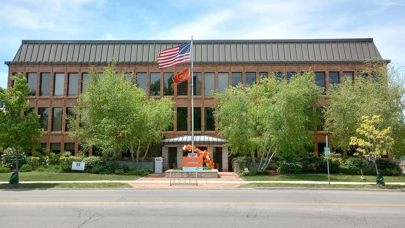 “It was the longest night of my life.”
This cheerful building was the location of the law office of Sam Amirante, one of John Wayne Gacy's attorneys.
Just before Christmas on the evening of Dec. 20, 1978, with the police closing in on him, Gacy