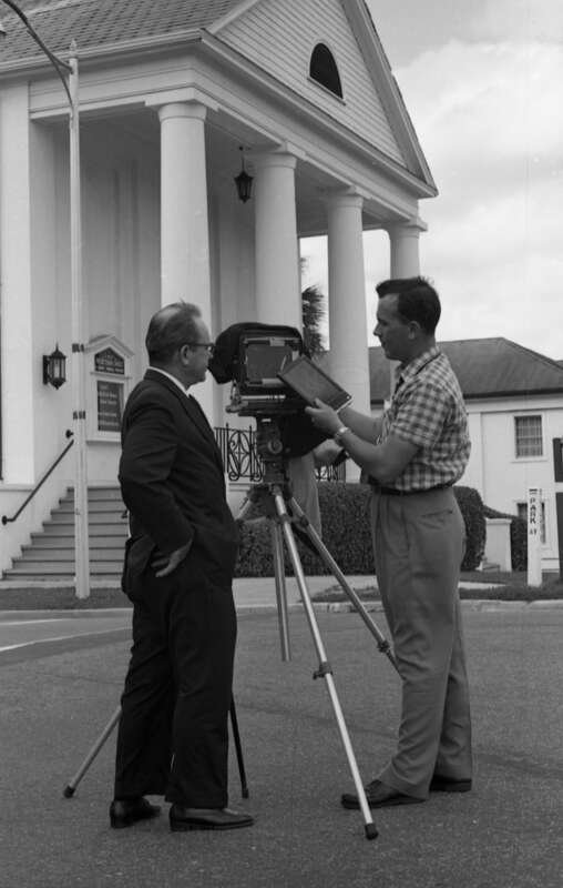 Persistent URL: floridamemory.com/items/show/264514
Local call number: TD01128
Title: Library of Congress staff photographing First Presbyterian Church in Tallahassee, Florida 
Date: April 11, 1962
Physical descrip: 1 photonegative - b&amp;amp;w - 35