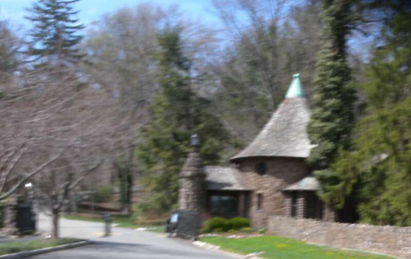 Looking northwest at gate from Park Avenue on a sunny midday.  Bad focus due to haste and a slightly malfunctioning camera.