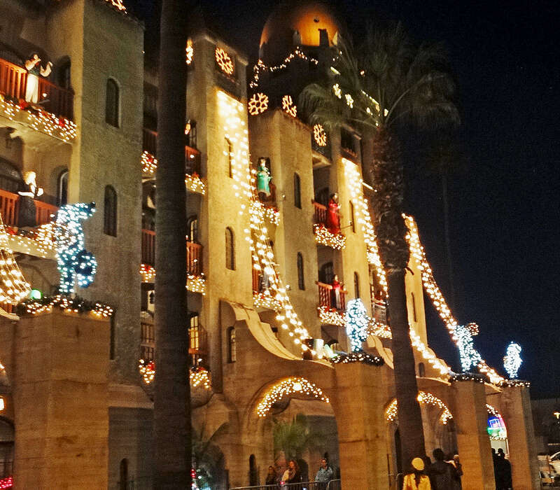 (1 in a multiple picture album)
The east side of the Mission Inn is strung with lights while animated figures sing from the balconies.