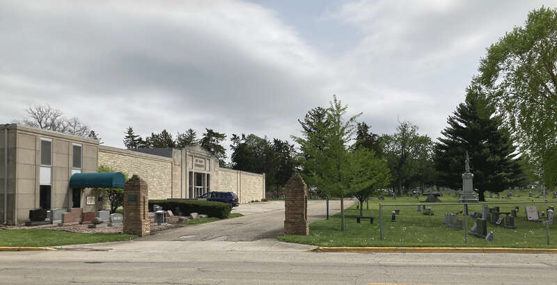 Mount Hope Cemetery and Mausoleum gate, Urbana, IL