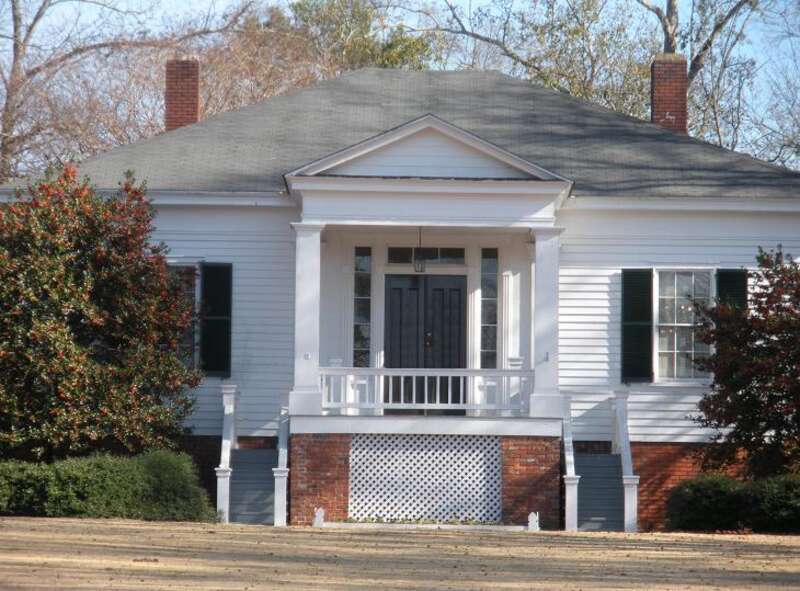The Scott-Yarbrough House a.k.a. &quot;Pebble Hill&quot; in Auburn, Alabama.