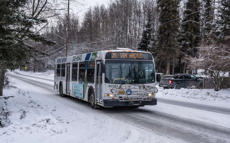 People Mover bus route 35 at Valley of the Moon Park, photographed in 2024 